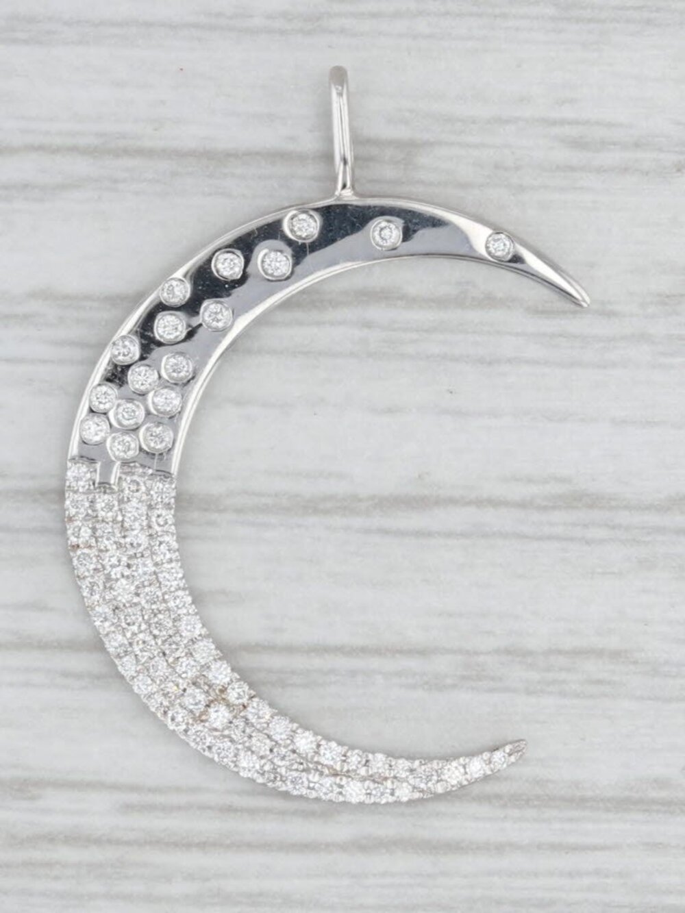 0.23ctw Diamond Encrusted Crescent Moon Pendant 18k White Gold